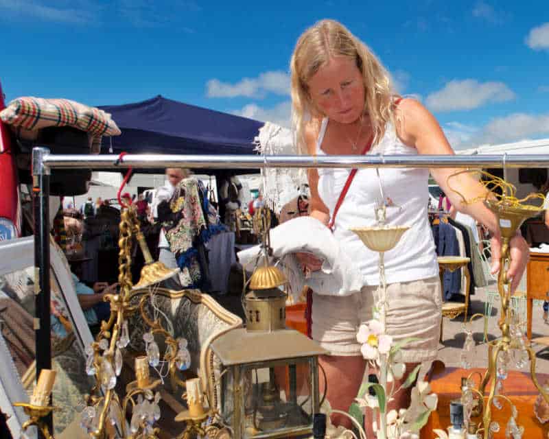Woman browsing the Anglesea markets,