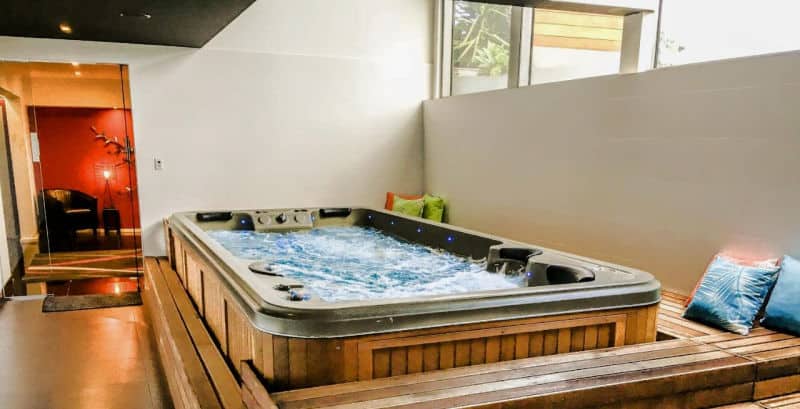 Spa bath at Starhaven Retreat luxury accommodation in Portarlington.