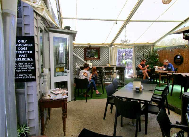 Diners relaxing at Steampocket Cafe Geelong