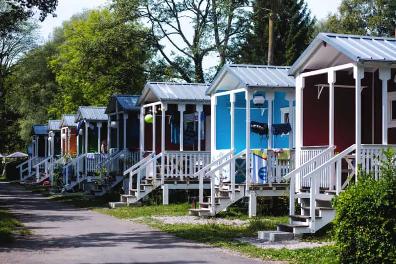 Geelong caravan parks cabins lined in a row